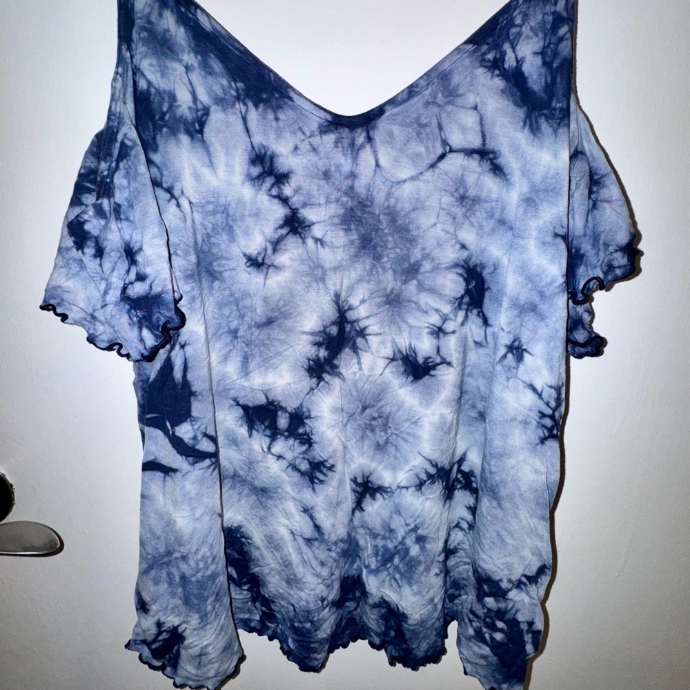 American Eagle Outfitters Navy Blue Tie-Dye Cold Shoulder Blouse - Picture 7 of 7